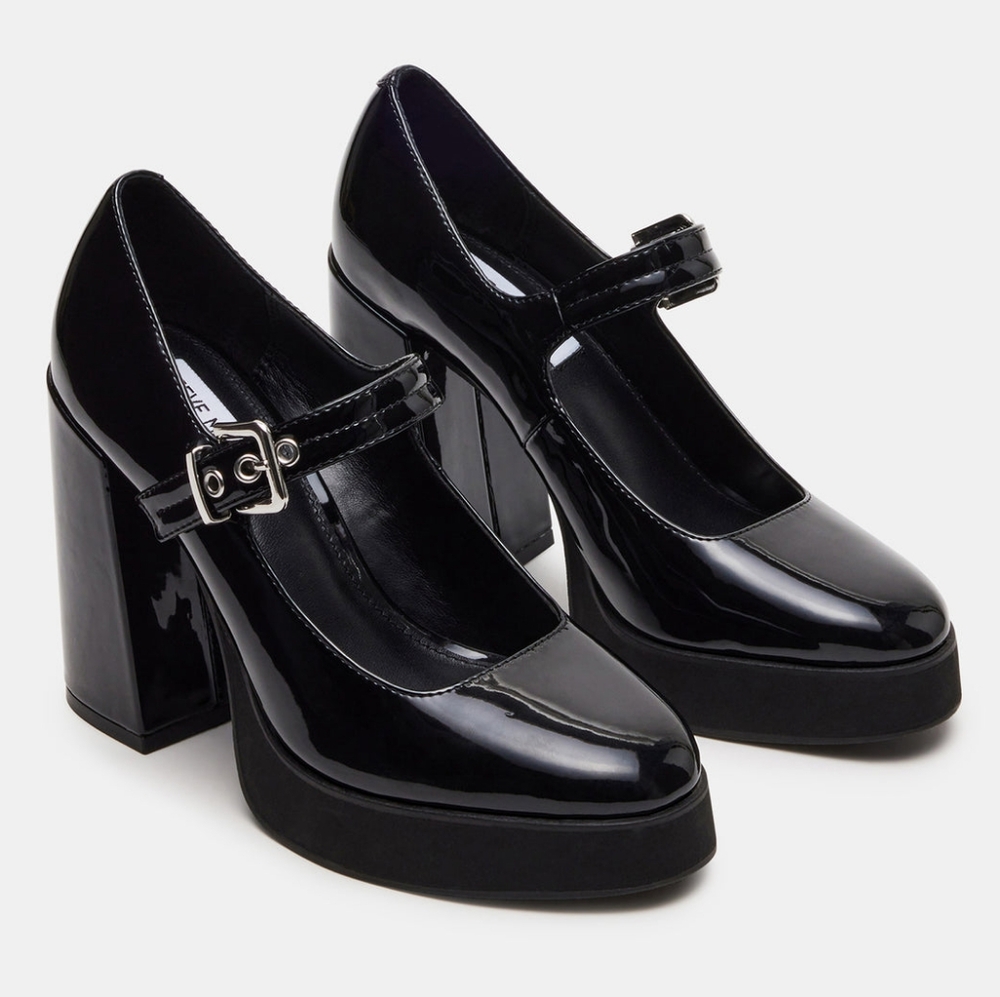 *New* Steve Madden Black Mary Jane Heels